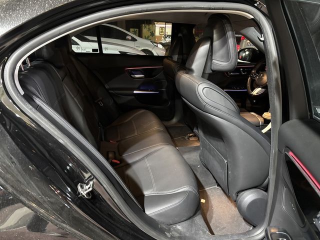M-BENZ賓士 C200  第5張相片