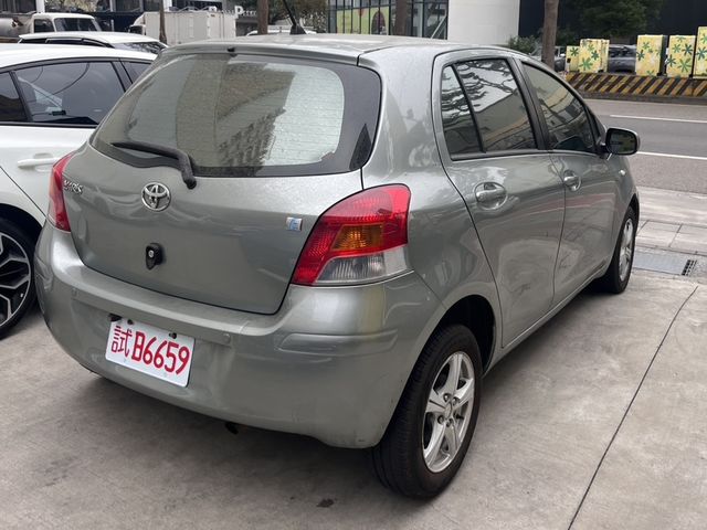 TOYOTA豐田 YARIS  第6張相片