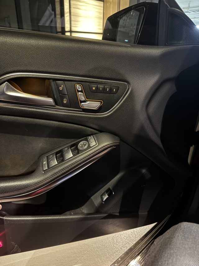 M-BENZ賓士 CLA250  第6張相片