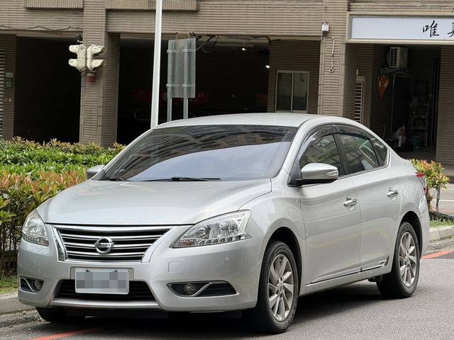 NISSAN日產 SENTRA  第3張相片