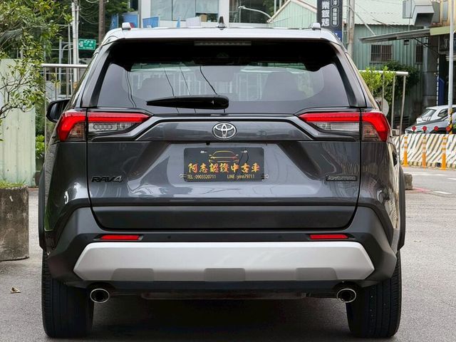 TOYOTA豐田 RAV4  第4張相片
