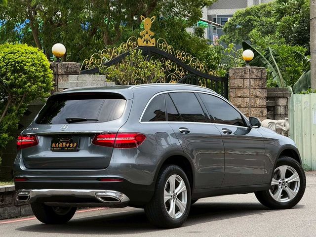 M-BENZ賓士 GLC300  第2張相片