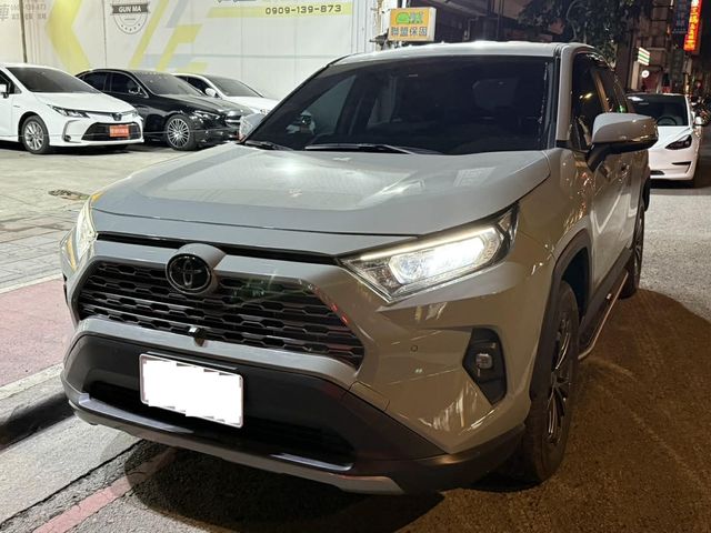 TOYOTA豐田 RAV4  第1張相片