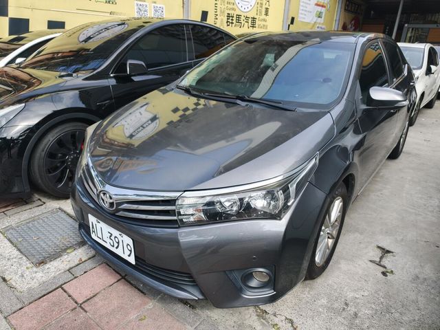 TOYOTA豐田 ALTIS  第1張相片