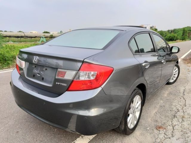 HONDA本田 CIVIC  第2張相片