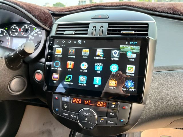 NISSAN日產 TIIDA  第9張相片