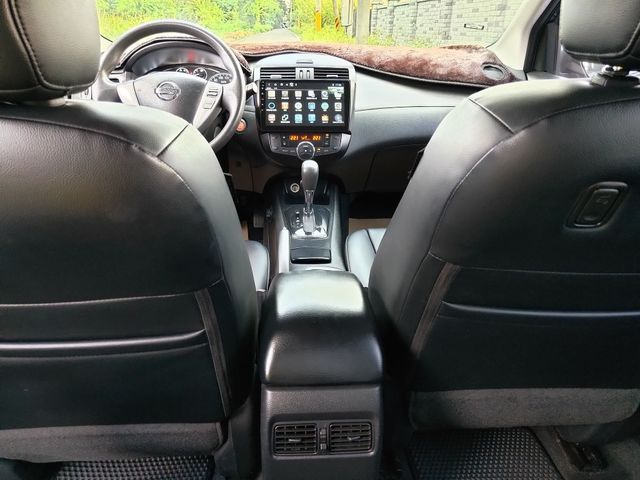 NISSAN日產 TIIDA  第17張相片
