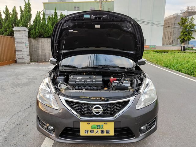 NISSAN日產 TIIDA  第20張相片