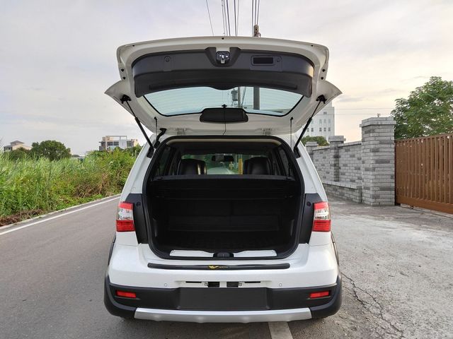 NISSAN日產 LIVINA  第19張相片