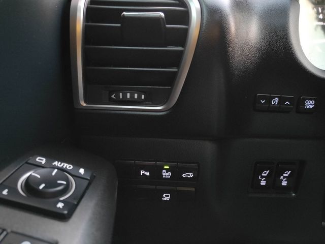 LEXUS凌志 NX200T  第15張相片