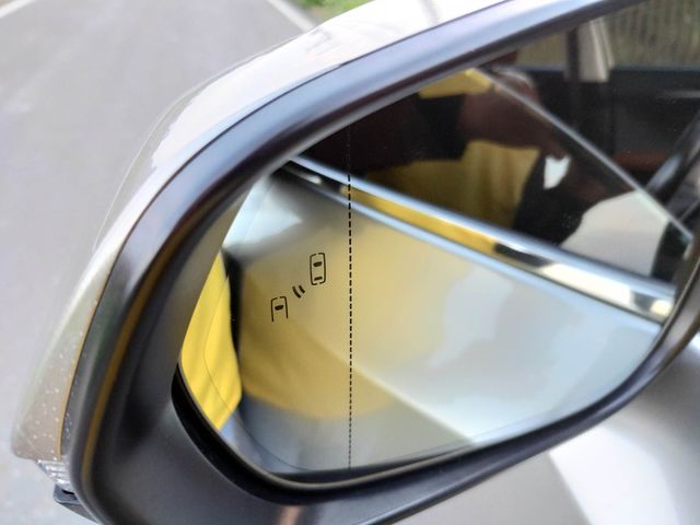 LEXUS凌志 NX200T  第19張相片