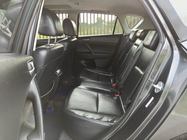 MAZDA馬自達 MAZDA 3  第15張相片