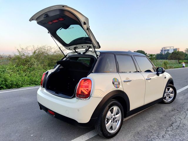 MINI迷你 COOPER S  第19張相片