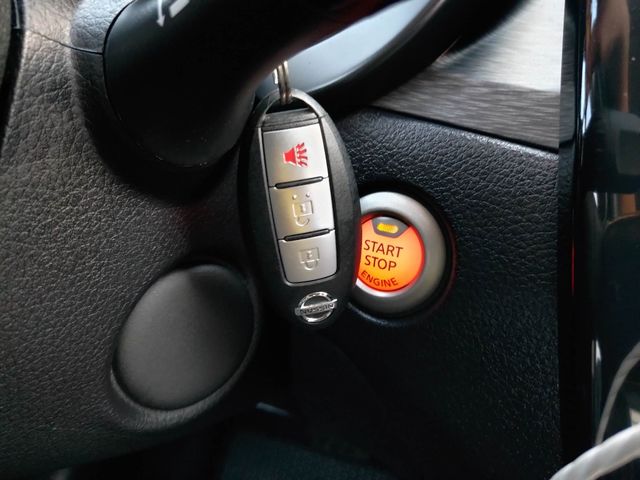 NISSAN日產 TIIDA  第11張相片