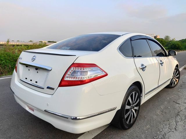 NISSAN日產 TEANA  第2張相片