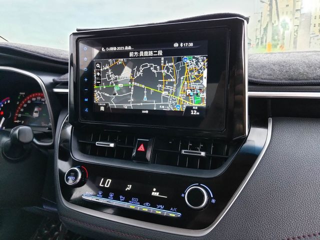 TOYOTA豐田 ALTIS  第10張相片
