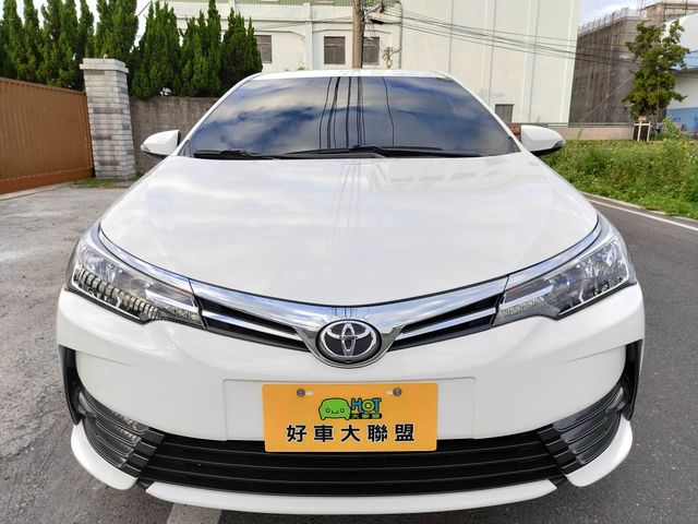 TOYOTA豐田 ALTIS  第3張相片