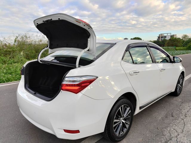TOYOTA豐田 ALTIS  第19張相片