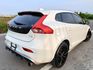 VOLVO富豪 V40  第2張縮圖