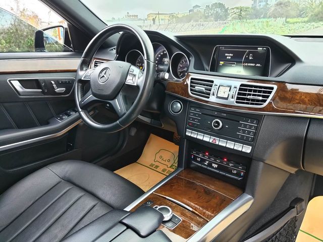 M-BENZ賓士 E250  第10張相片
