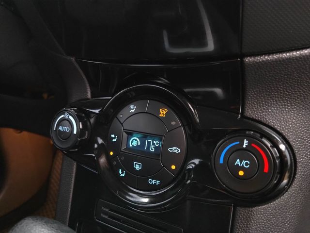 FORD福特 FIESTA  第11張相片