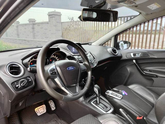 FORD福特 FIESTA  第14張相片