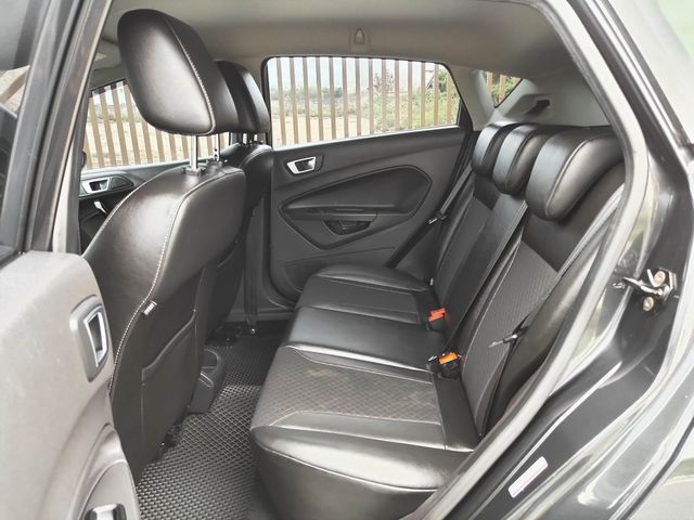 FORD福特 FIESTA  第16張相片
