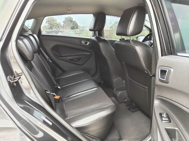 FORD福特 FIESTA  第17張相片