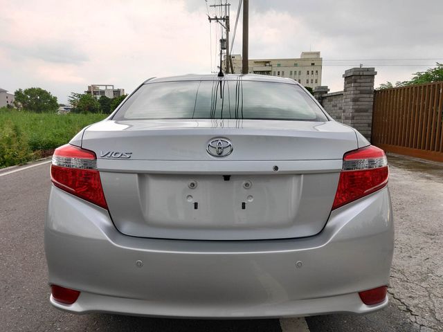 TOYOTA豐田 VIOS  第4張相片