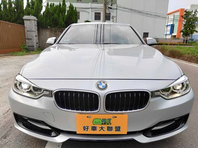 BMW寶馬 320I SPORT LINE  第3張相片