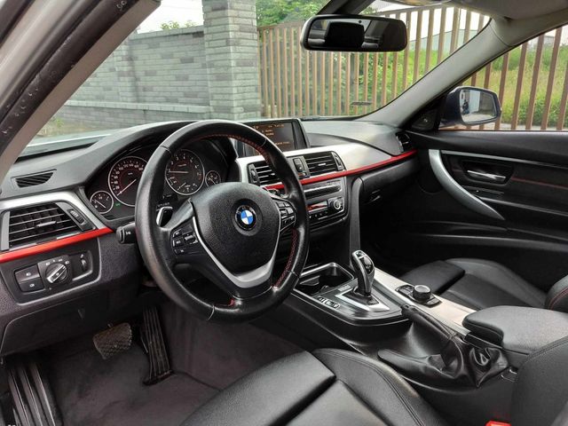 BMW寶馬 320I SPORT LINE  第10張相片