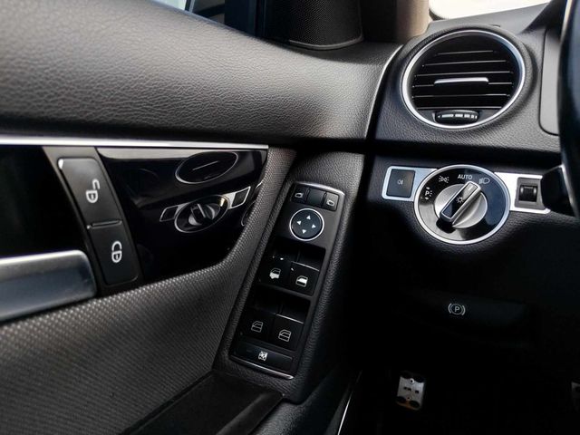 M-BENZ賓士 C200  第10張相片