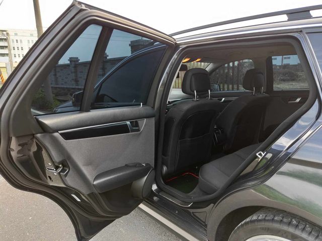 M-BENZ賓士 C200  第16張相片