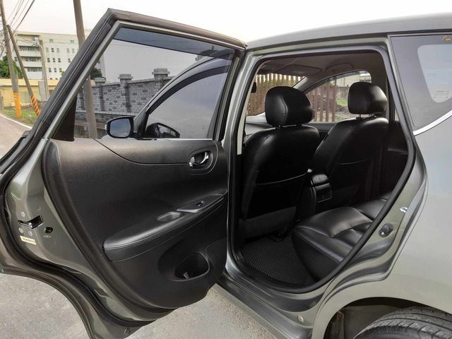 NISSAN日產 TIIDA  第16張相片