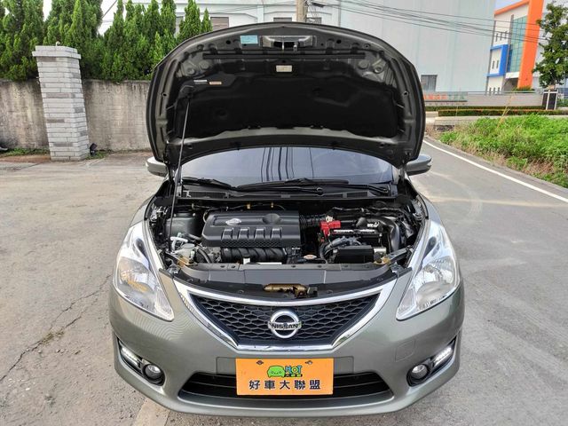 NISSAN日產 TIIDA  第20張相片