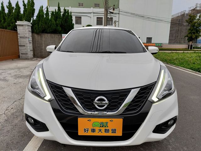 NISSAN日產 TIIDA  第3張相片