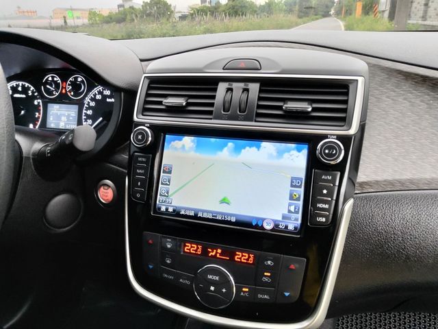 NISSAN日產 TIIDA  第13張相片