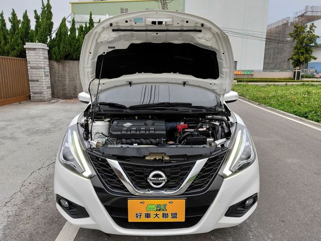 NISSAN日產 TIIDA  第20張相片