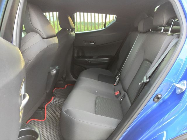 TOYOTA豐田 C-HR  第15張相片