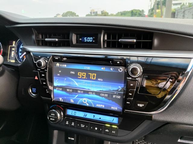 TOYOTA豐田 ALTIS  第9張相片