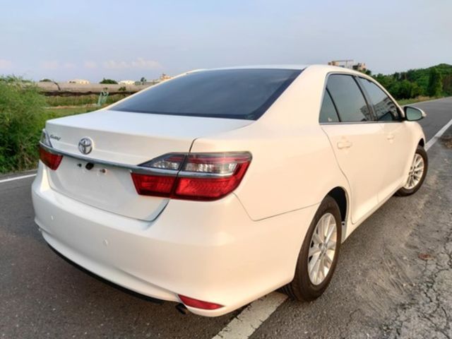 TOYOTA豐田 CAMRY  第2張相片