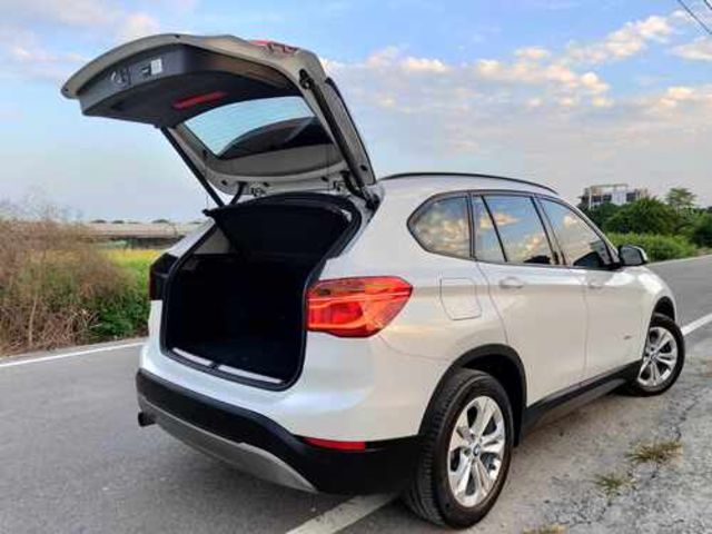 BMW寶馬 X1  第19張相片