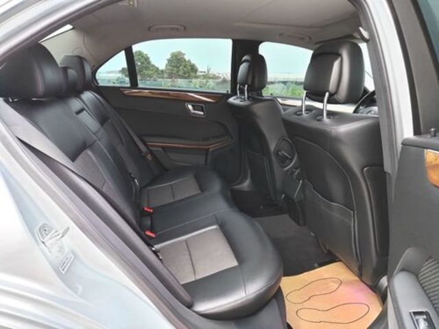 M-BENZ賓士 E200  第16張相片