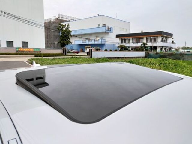 M-BENZ賓士 E200  第17張相片