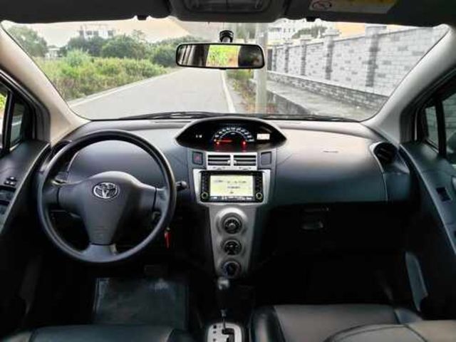 TOYOTA豐田 YARIS  第6張相片