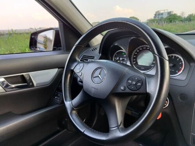 M-BENZ賓士 C200  第13張相片