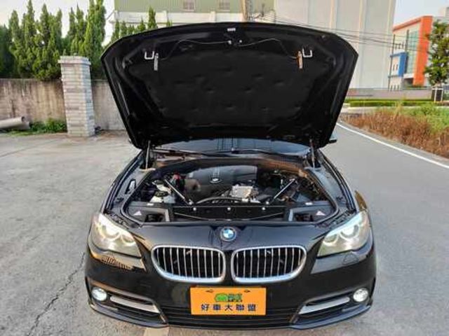 BMW寶馬 528I  第20張相片