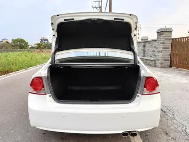 HONDA本田 CIVIC  第18張相片