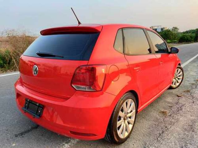 VOLKSWAGEN福斯 POLO  第2張相片