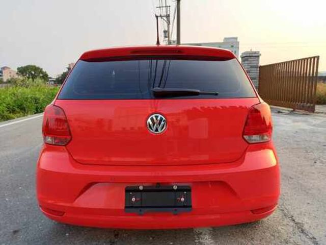 VOLKSWAGEN福斯 POLO  第4張相片